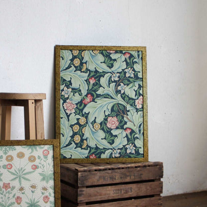 【MORRIS & CO.】壁紙額装 Lサイズ（イチゴ泥棒）